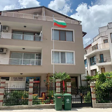 Desi House 301 Cozy Studio Διαμέρισμα Νεσέμπαρ