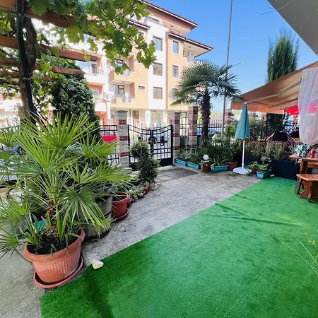 Desi House 301 Cozy *
